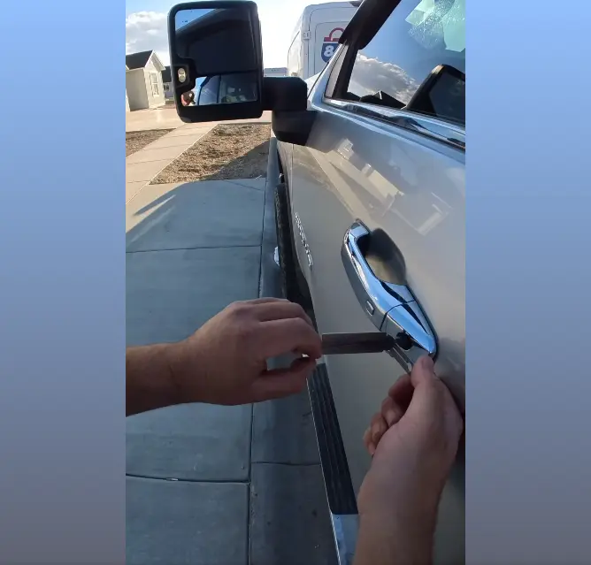 Plant City Lock & Key 1 Plant City locksmith providing 24 hour residential, commercial, and emergency lock services in Plant City FL